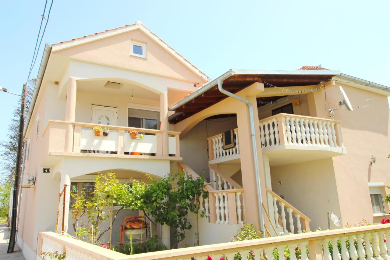 Apartment Suzy 宁 外观 照片